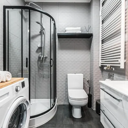 Отель Apartament W Sercu Miasta Garbary 31 Познань